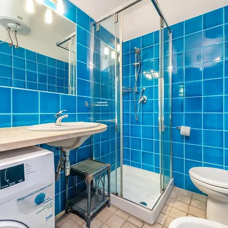 Cristina Bella Vista Mare E Porto Turistico Loc Notteri Villasimiuss Notteri