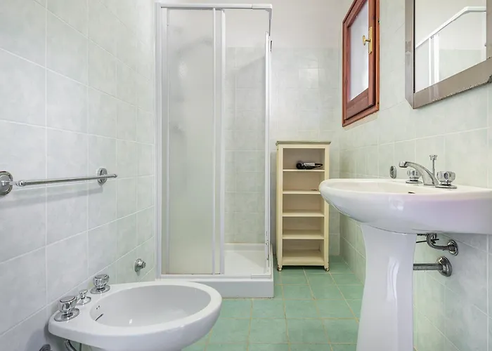 Cristina Bella Vista Mare E Porto Turistico Loc Notteri Villasimiuss Simius