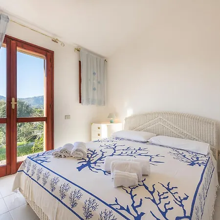 Cristina Bella Vista Mare E Porto Turistico Loc Notteri Villasimiuss