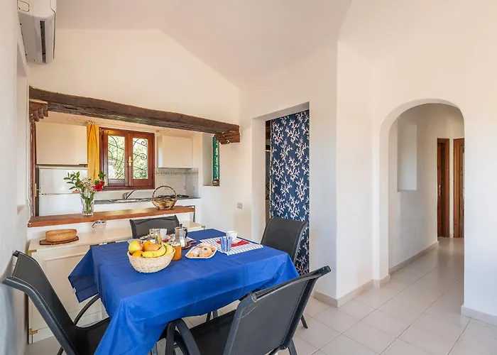 Cristina Bella Vista Mare E Porto Turistico Loc Notteri Villasimiuss シミウス