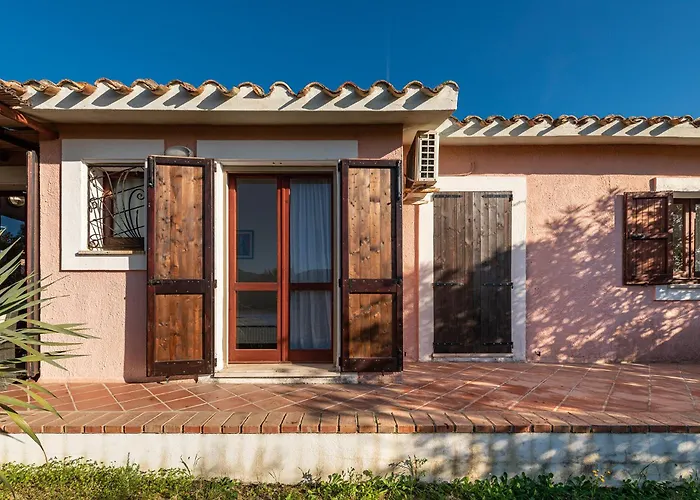 Cristina Bella Vista Mare E Porto Turistico Loc Notteri Villasimiuss *