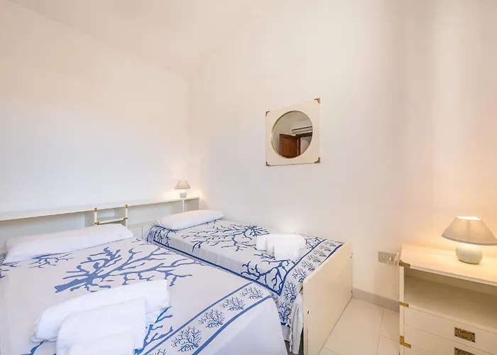 Vila Cristina Bella Vista Mare E Porto Turistico Loc Notteri Villasimiuss